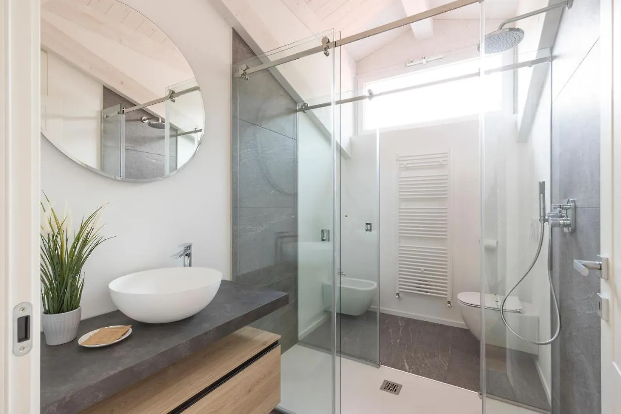 Olmo Suites كومو