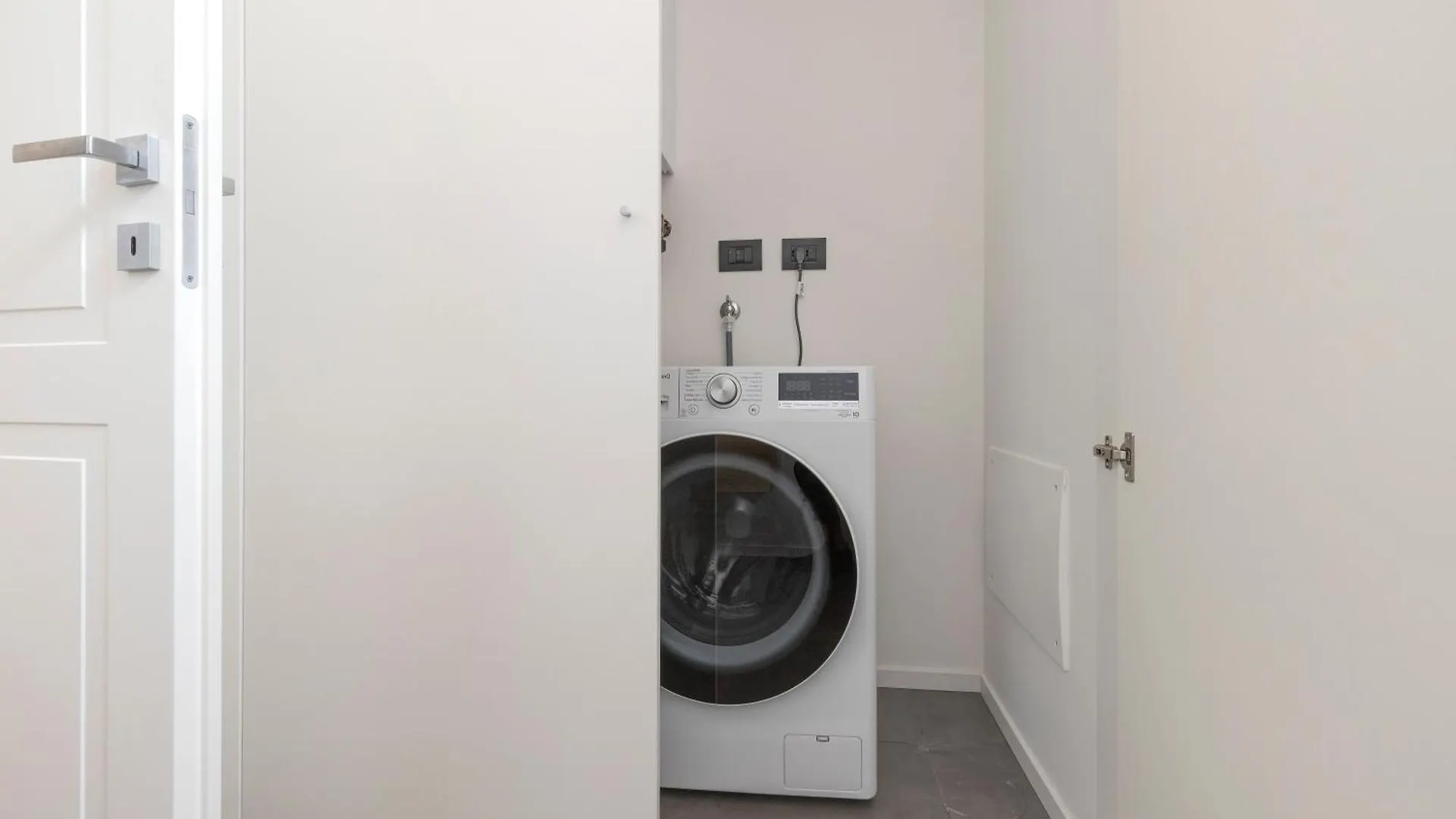 Olmo Suites كومو
