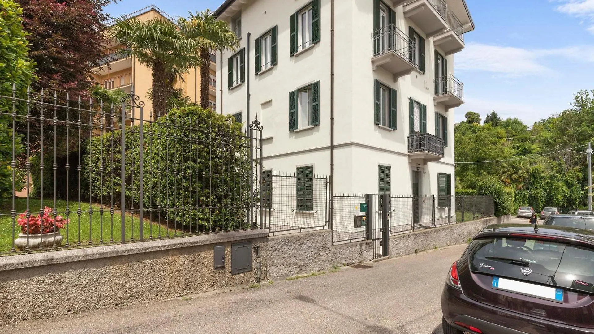 Olmo Suites كومو شقة