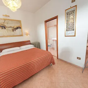 https://suites-oliveri-viale-marconi.it-romehotels.com