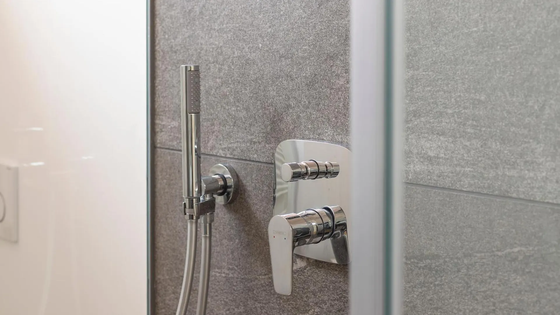 Olmo Suites Como