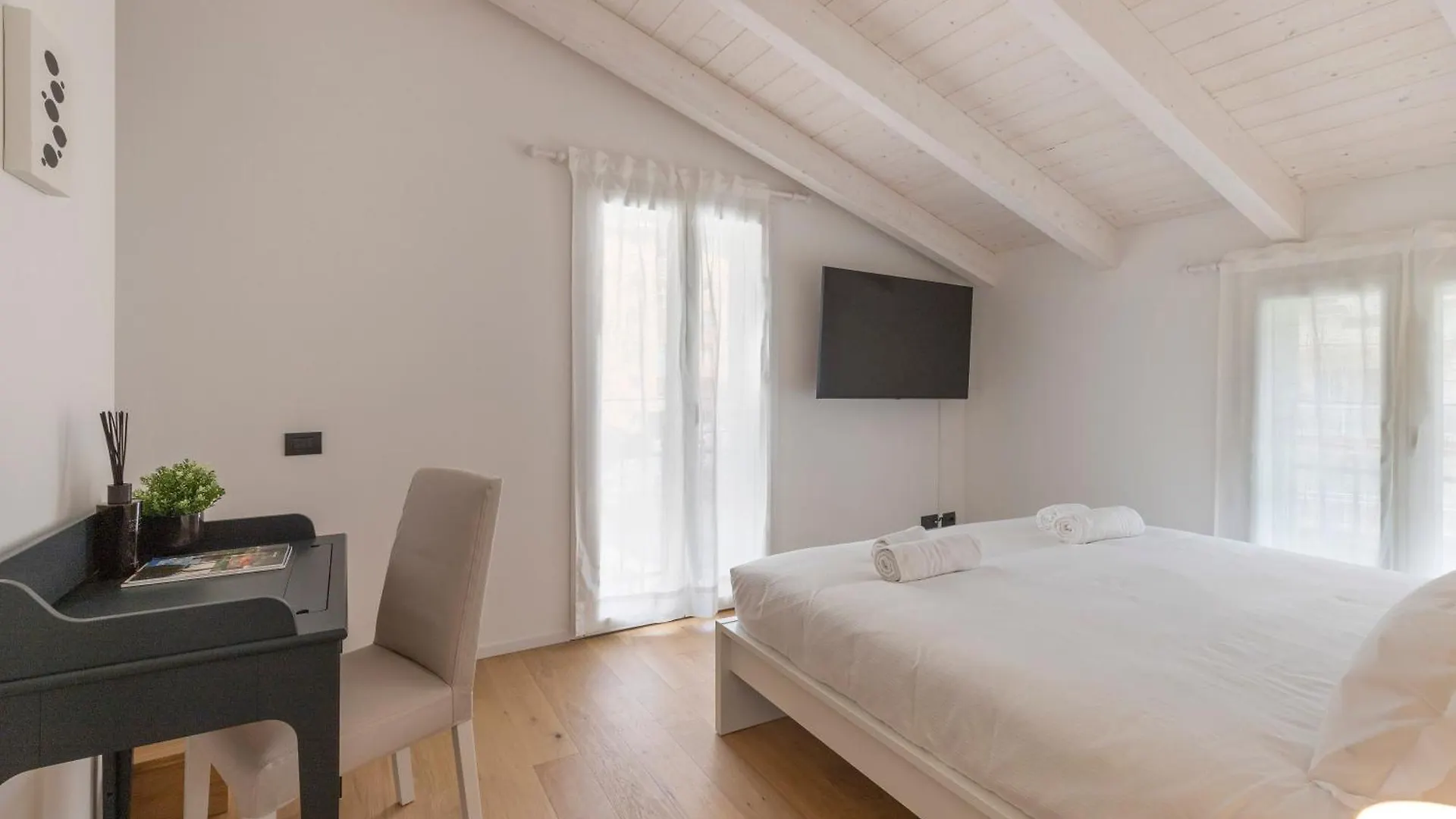 Olmo Suites Como 0*,